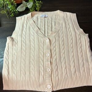 Gilli Cream Cable Knit Cardigan Vest